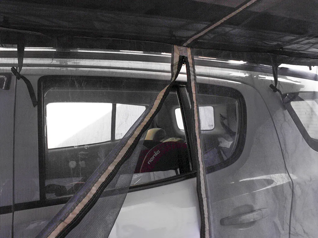 Easy-Out Awning Mosquito Net / 2.5M - by Front Runner