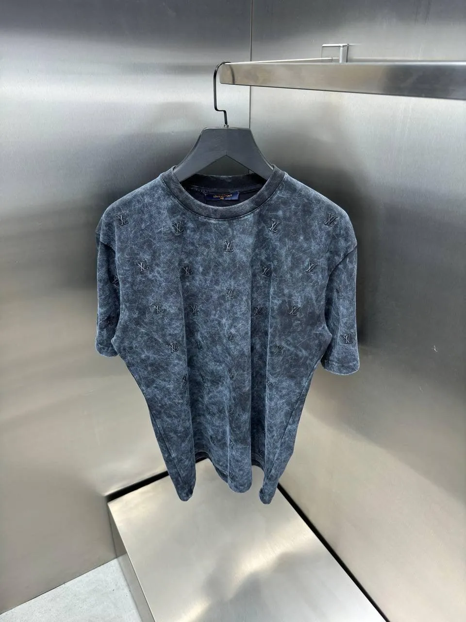 GoatLv® - LuVi T-Shirt 004